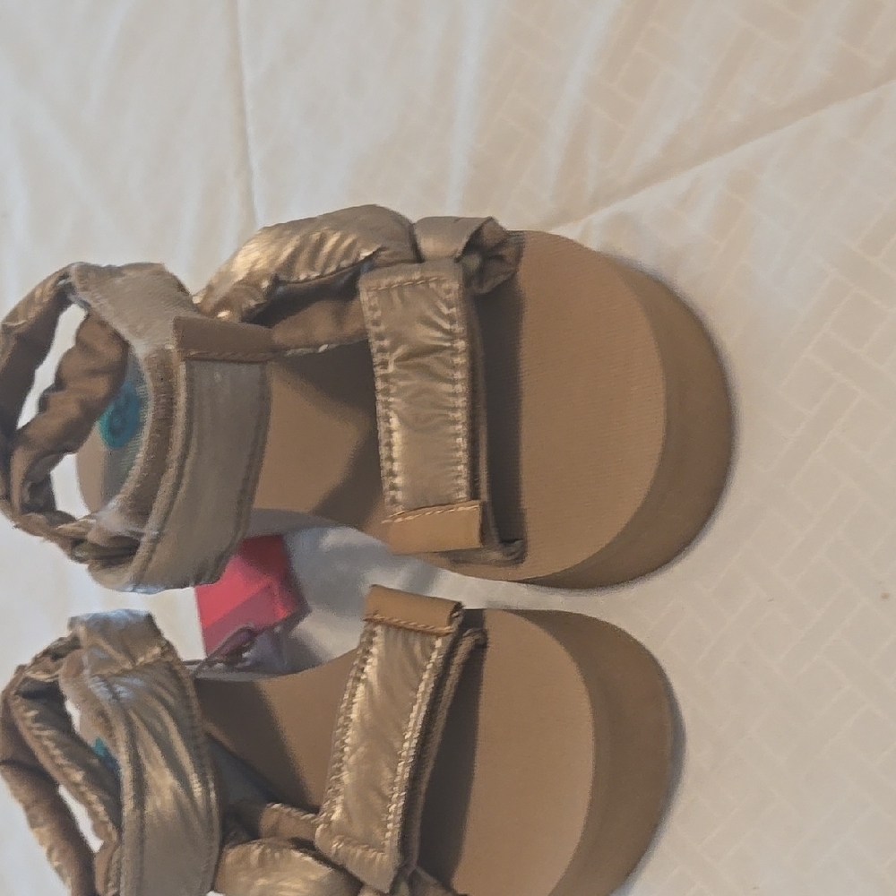 Gold and Tan Stylish Sandals